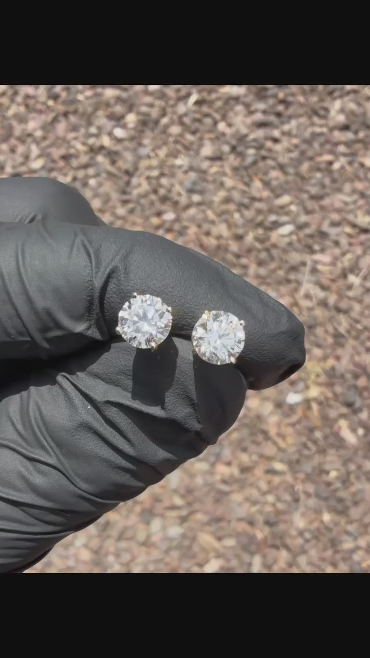 2.20 TCW Lab diamond studs in gold setting