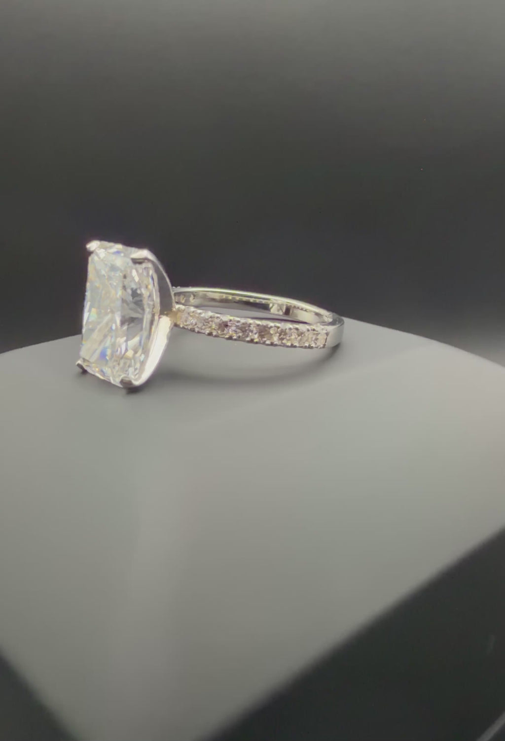 5.6 ct Rectangle Brilliant Lab-Grown Diamond